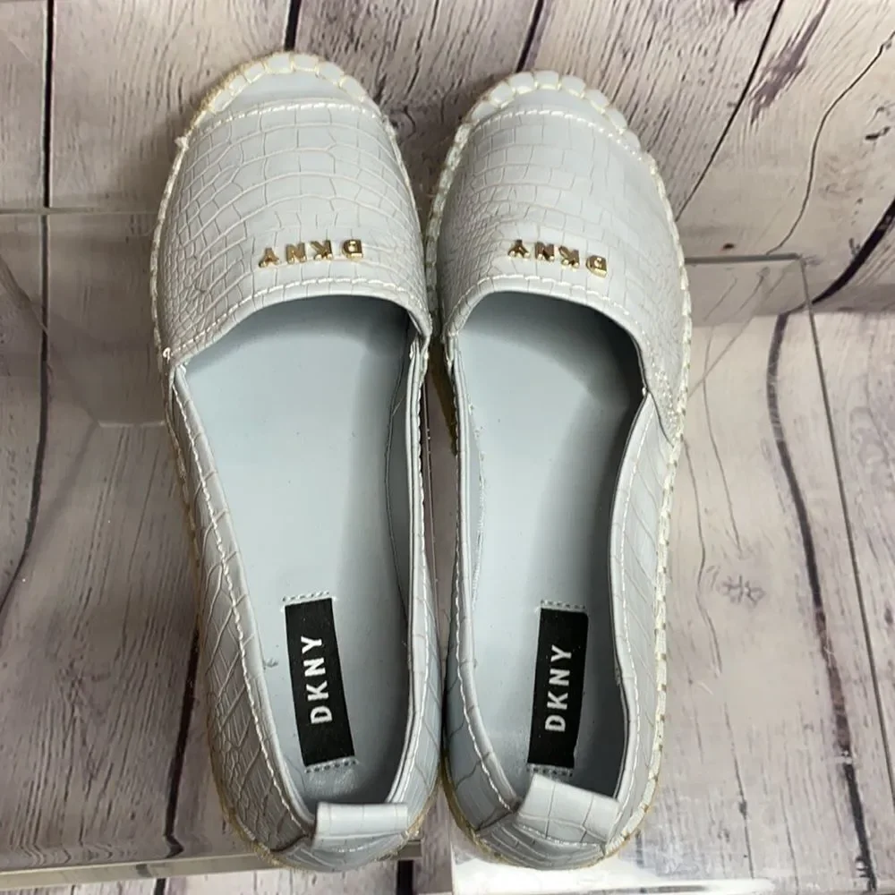 Dkny nwot color
